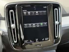 Volvo XC40 thumbnail 23