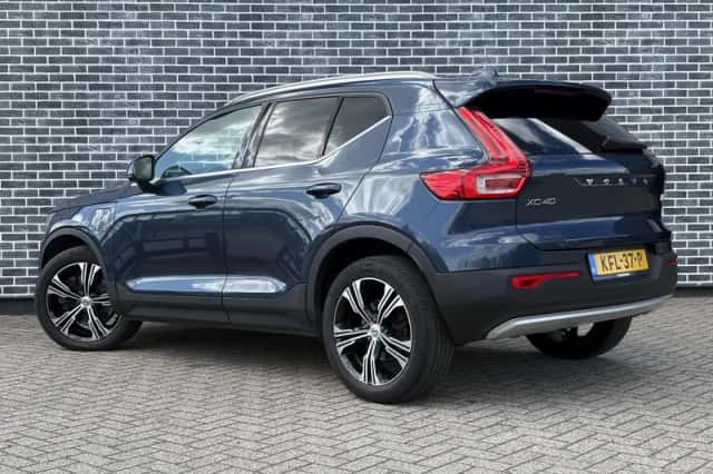 Volvo XC40 (2021) thumbnail 5