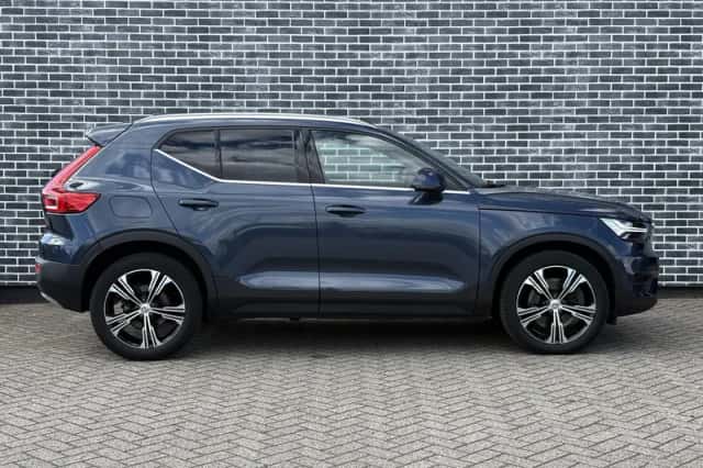 Volvo XC40 (2021) thumbnail 6