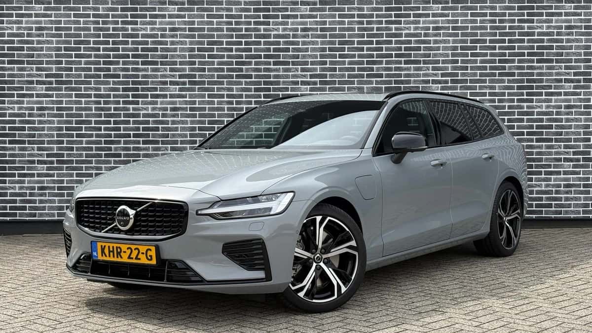 Volvo V60 (2026) — foto 1