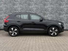 Volvo XC40 thumbnail 6