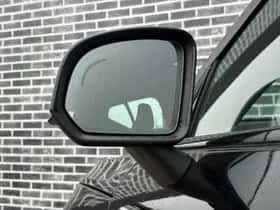 Volvo XC40 thumbnail 9
