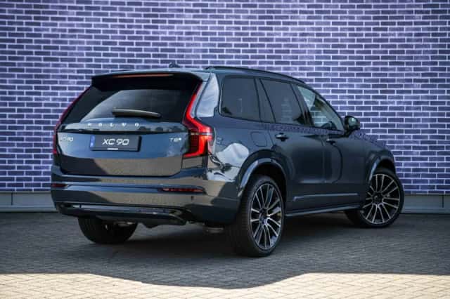 Volvo XC90 (2026) thumbnail 3
