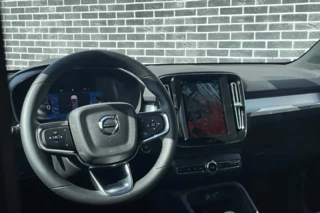 Volvo XC40 (2026) thumbnail 2