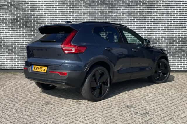 Volvo XC40 (2026) thumbnail 4
