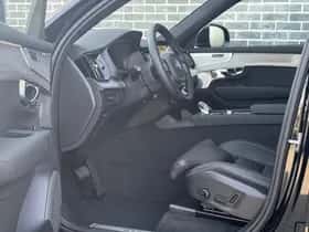 Volvo XC90 thumbnail 10