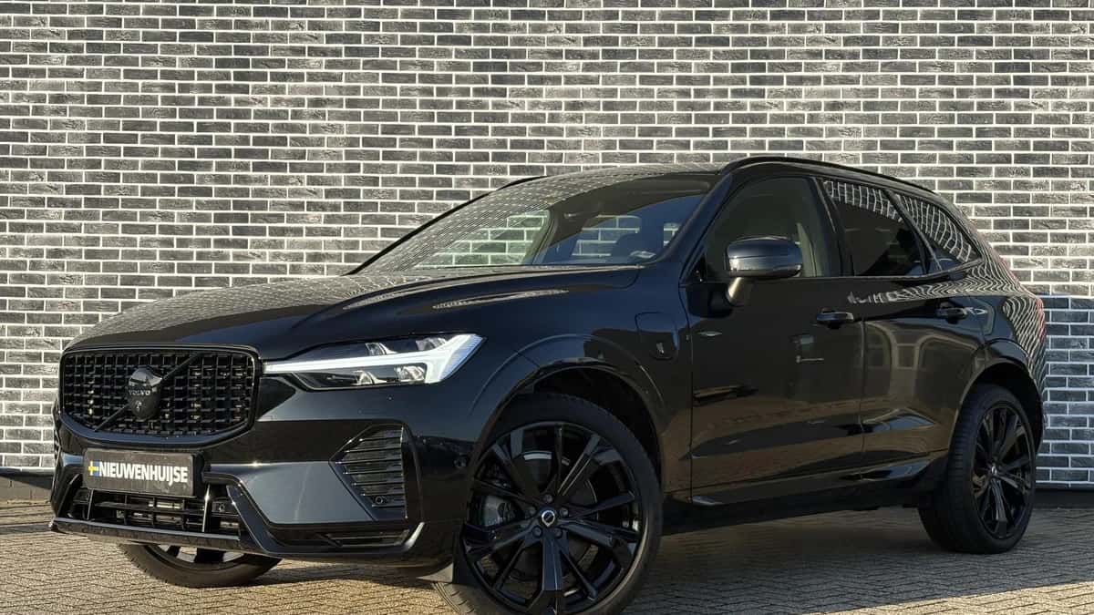 Volvo XC60 — foto 1