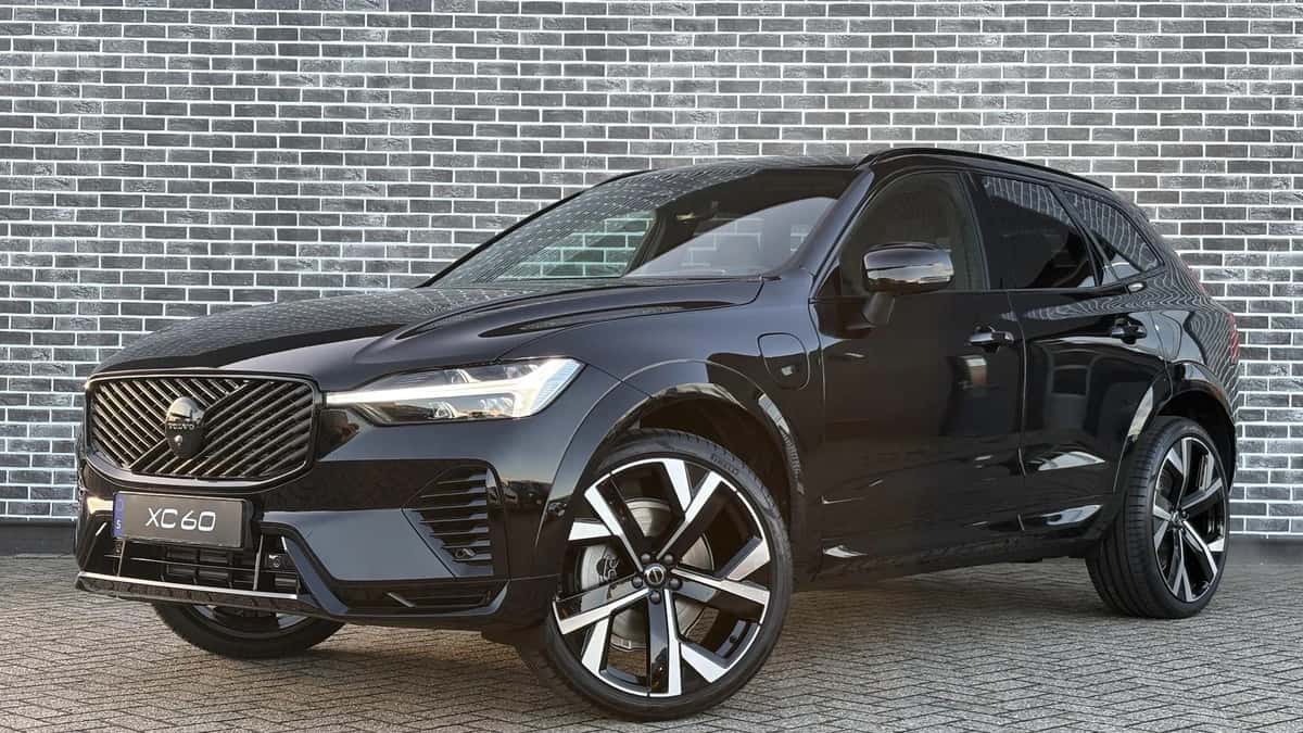 Volvo XC60 — foto 1