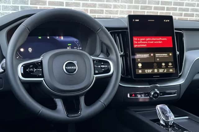 Volvo XC60 (2026) thumbnail 2