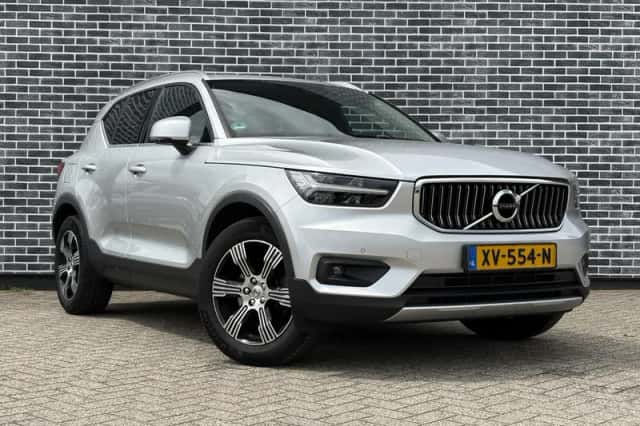 Volvo XC40 (2019) thumbnail 4