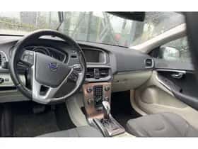 Volvo V40 thumbnail 6