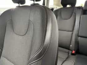 Volvo V40 (2013) thumbnail 10