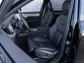 Volvo XC90 (2027) thumbnail 2