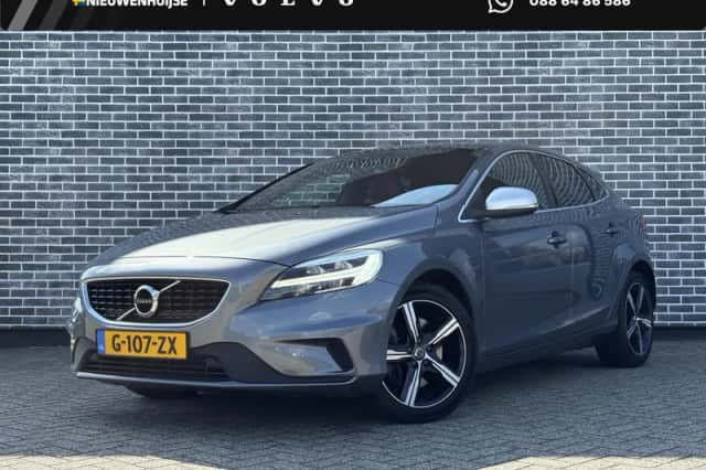 Volvo V40 (2020) thumbnail 1