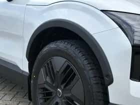 Volvo EX30 (2025) thumbnail 13