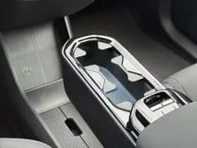 Volvo EX30 (2025) thumbnail 25