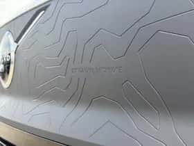Volvo EX30 (2025) thumbnail 9