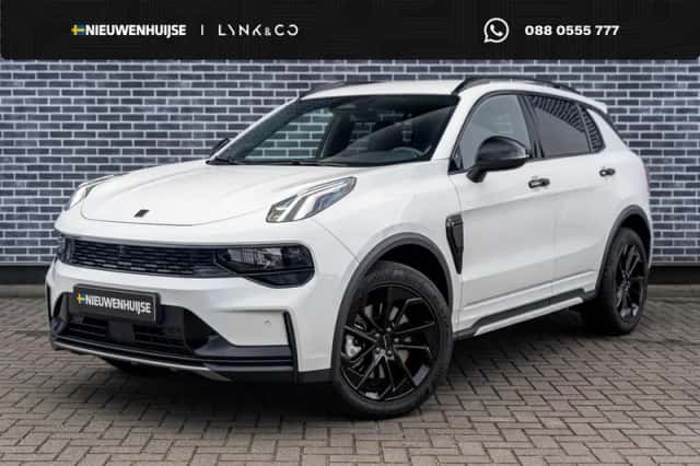 Lynk & Co 01 (2025) thumbnail 1