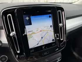 Volvo XC40 thumbnail 11
