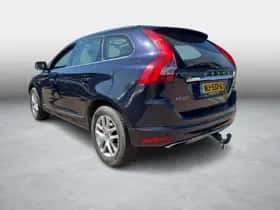 Volvo XC60 thumbnail 2
