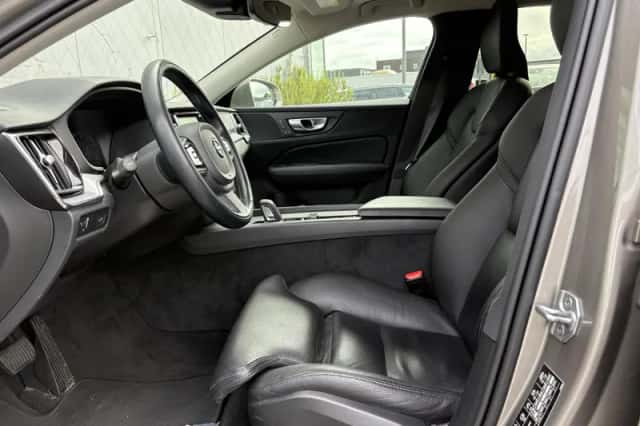 Volvo V60 (2020) thumbnail 5