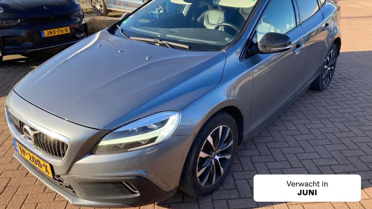 Volvo V40 — foto 1