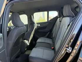 Volvo XC40 thumbnail 15