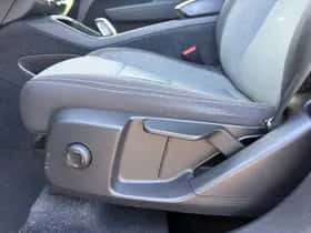 Volvo XC40 thumbnail 6