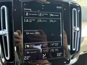 Volvo XC40 thumbnail 10