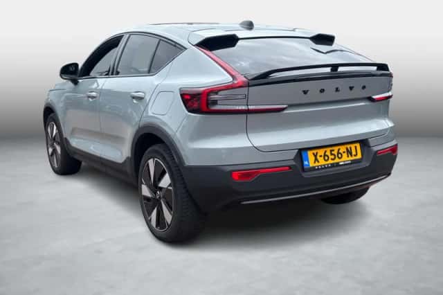 Volvo C40 (2024) thumbnail 4