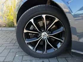 Volvo V60 thumbnail 4