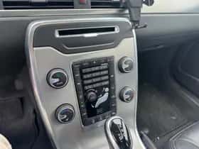 Volvo XC70 thumbnail 5