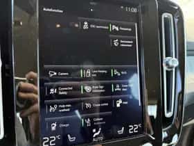 Volvo XC40 thumbnail 13
