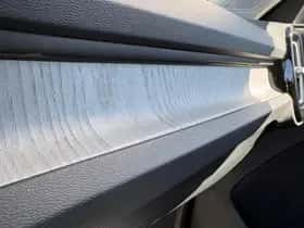 Volvo XC40 thumbnail 16