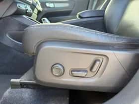 Volvo XC40 thumbnail 6