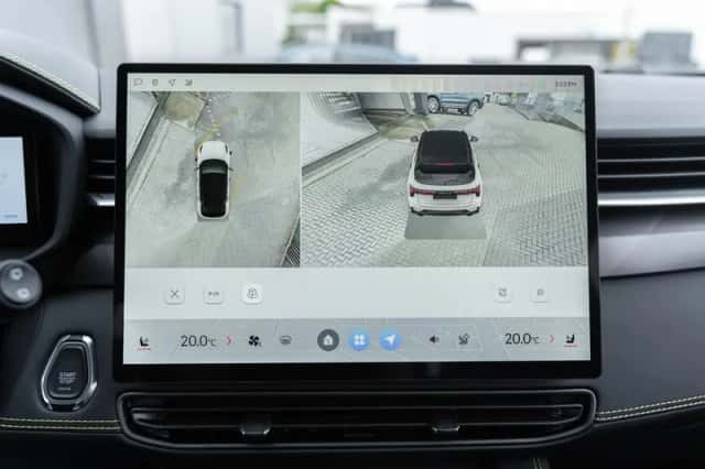 Lynk & Co 01 (2026) thumbnail 6