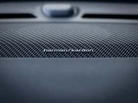 Volvo EX40 thumbnail 16