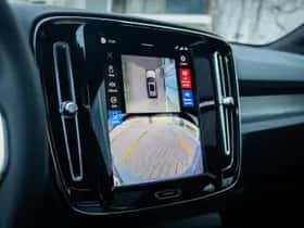 Volvo EX40 thumbnail 18