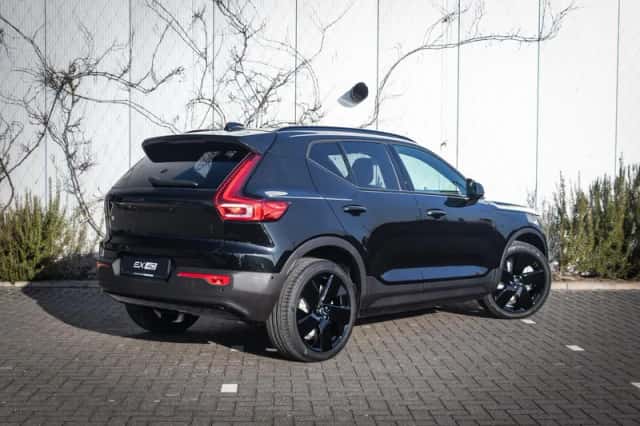 Volvo EX40 (2026) thumbnail 3