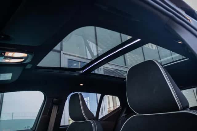 Volvo EX40 (2026) thumbnail 5