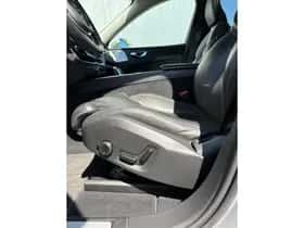 Volvo XC60 thumbnail 5