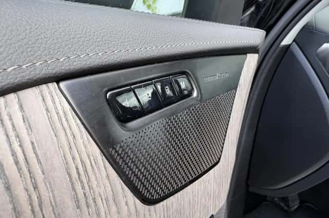 Volvo XC90 (2022) thumbnail 6
