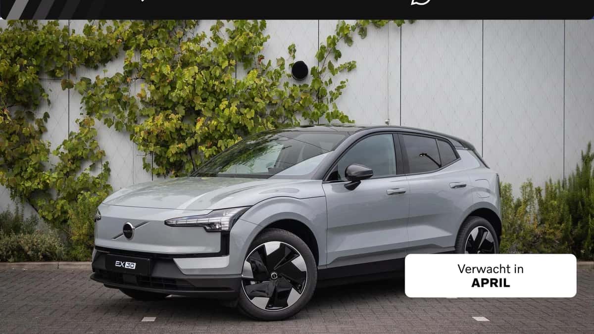 Volvo EX30 — foto 1