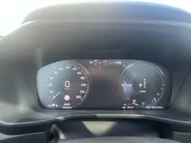 Volvo XC40 thumbnail 12