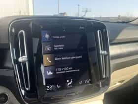 Volvo XC40 thumbnail 16