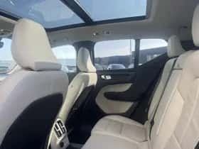 Volvo XC40 thumbnail 9