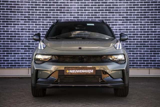 Lynk & Co 01 (2026) thumbnail 4