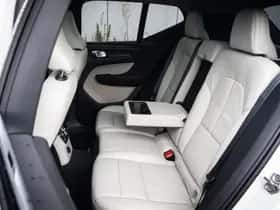 Volvo XC40 thumbnail 12
