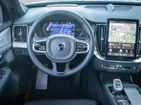 Volvo XC90 thumbnail 2