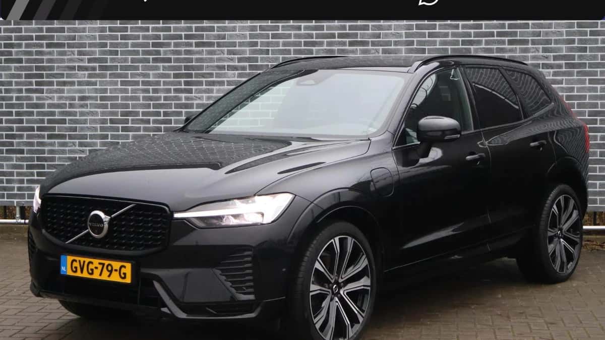 Volvo XC60 (2021) — foto 1